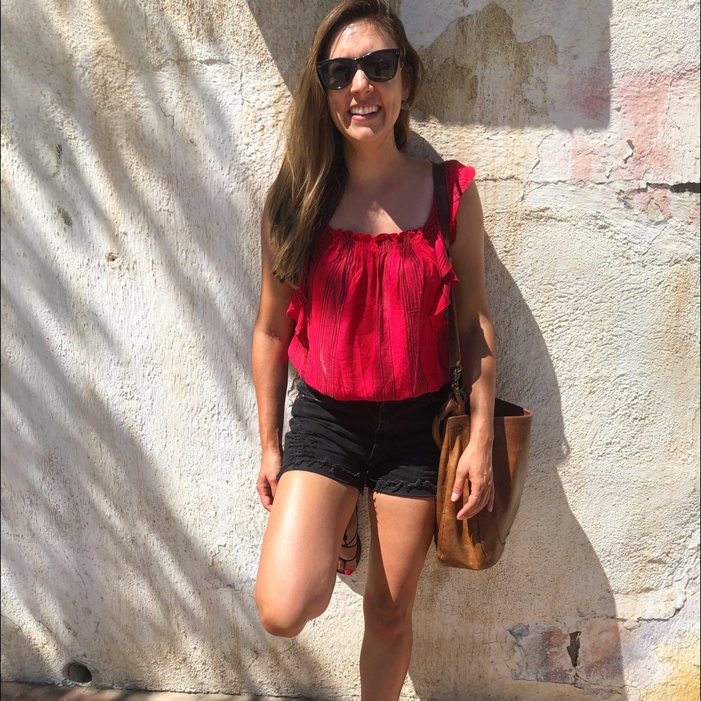 Meet your Posher, Brittni